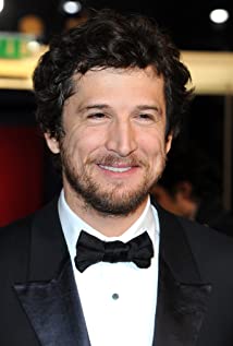 How tall is Guillaume Canet?
